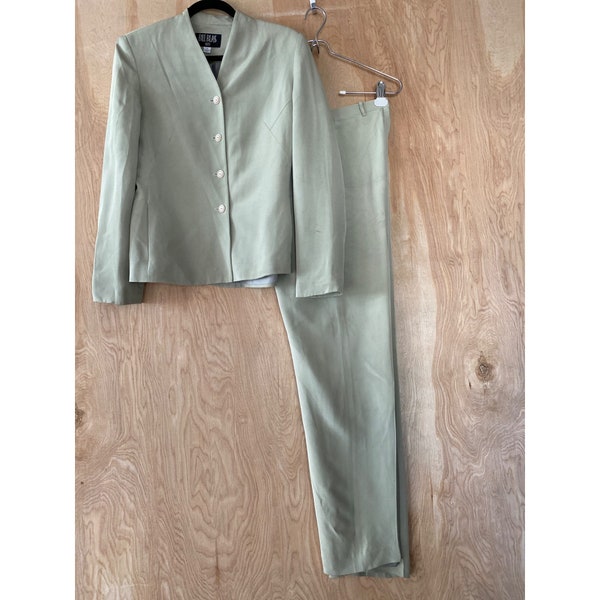 1980s Bill Blass Sage Green 2-Pc Silk Pants Suit Long Sleeve Blazer & Pants Sz 4, Vintage Pantsuit, Vintage Bill Blass, Vintage Office Wear