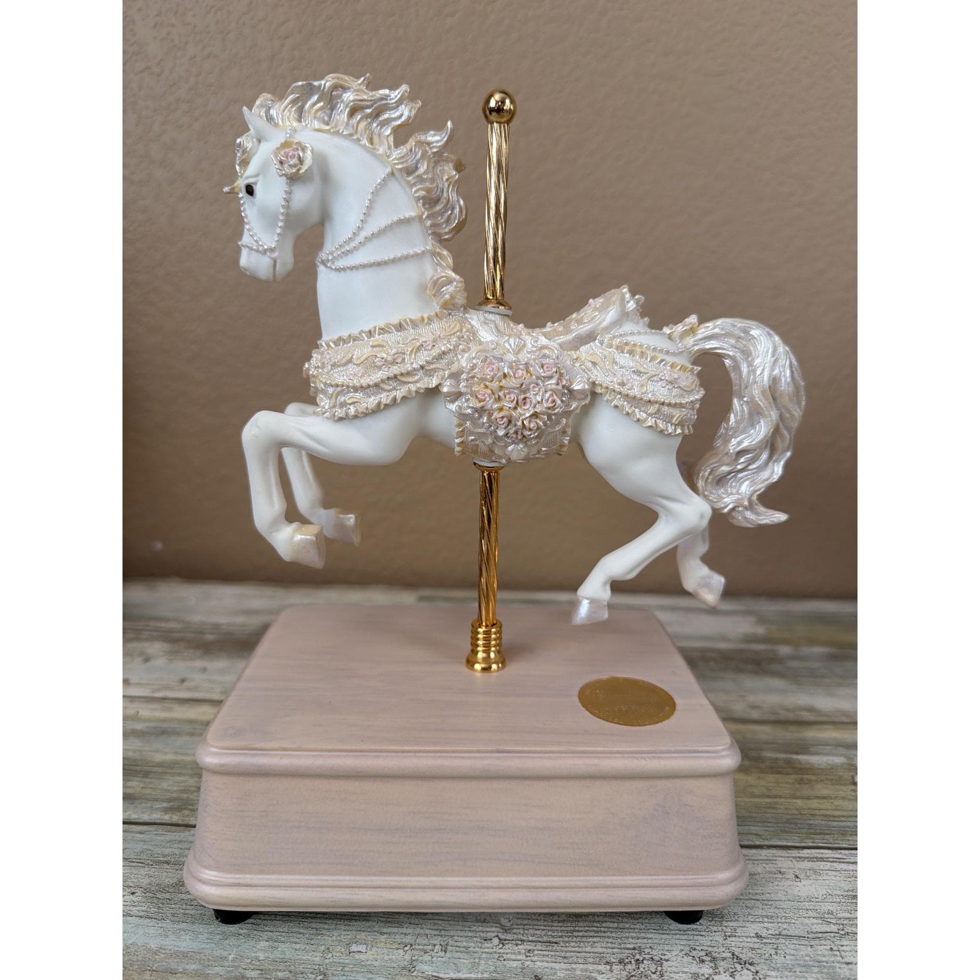 San francisco music box carousel horse - Etsy 日本