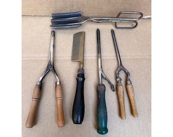 Lot von 5 Vintage Hair Salon Werkzeuge Hot Kamm Marcel Curling Eisen Holzgriff