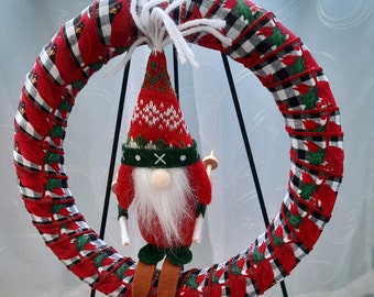 Christmas Wreaths and Decos