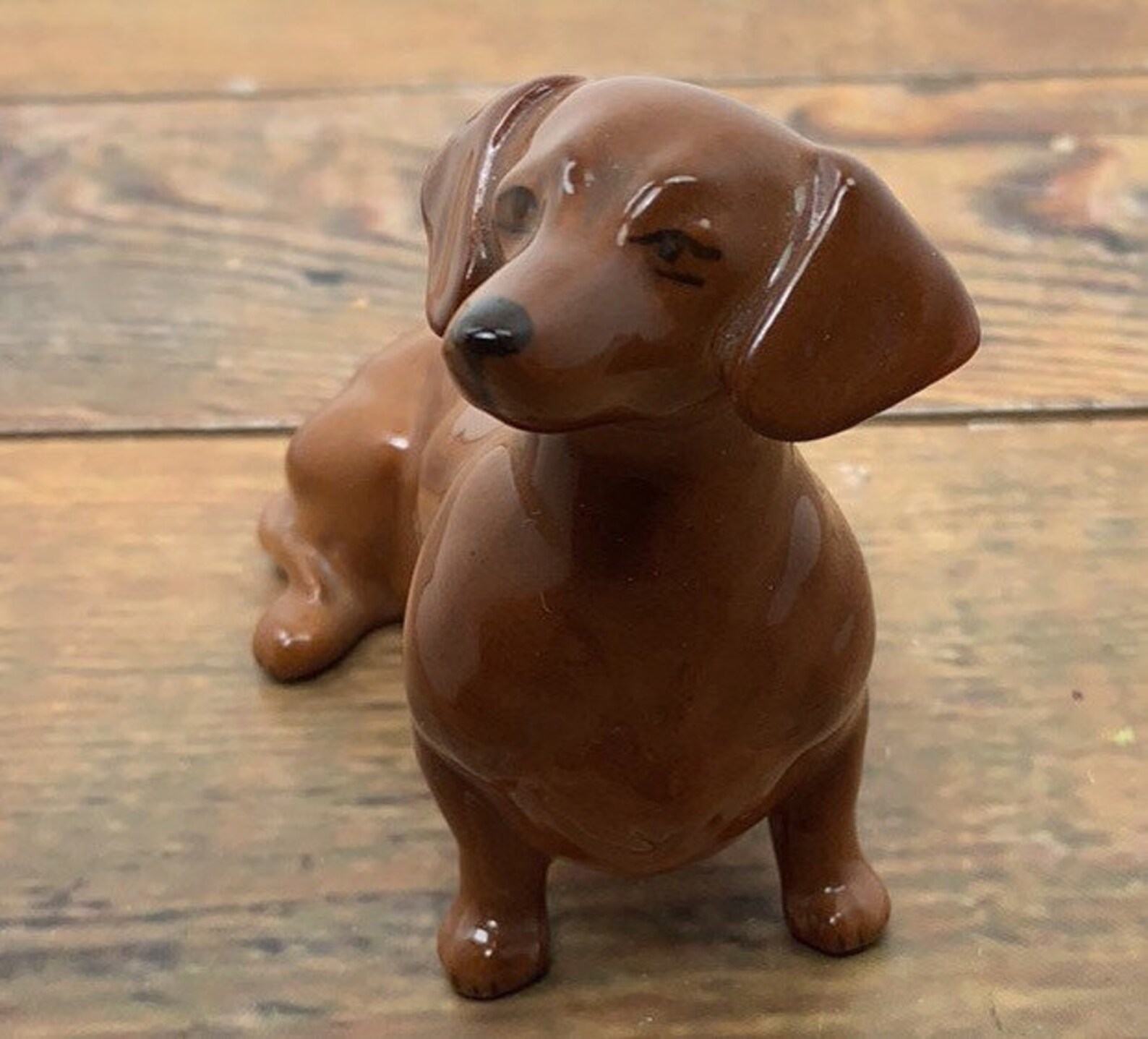 Adorable Vintage Red/Brown Dachshund Figurine by Beswick Etsy