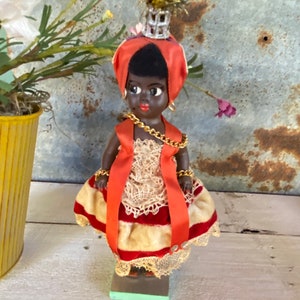Poupées Folklorques de France. | Danse folklorque, Fabenne, Poupée