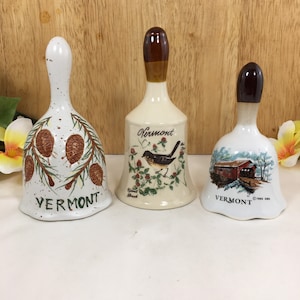 Vintage State Souvenir Vermont Hand Bell - Travel Souvenirs