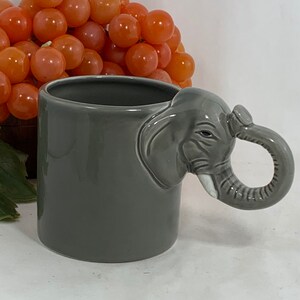 Vintage Gray Elephant Mug Coffee Tea Cup by Bergschrund Seattle, 1987, Vintage image 1