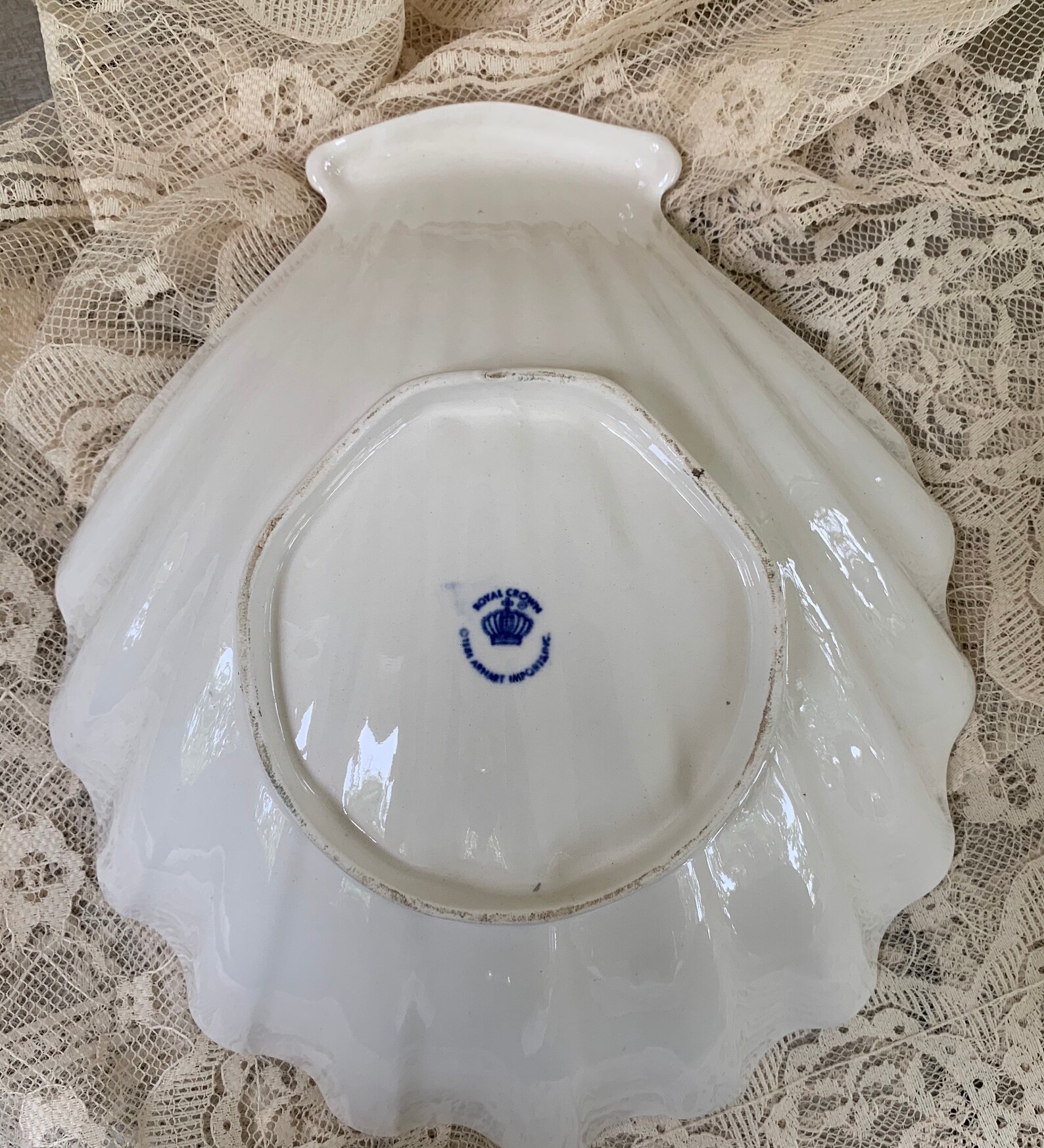 Vintage Arnart Shell Dish Plates Royal Crown Etsy