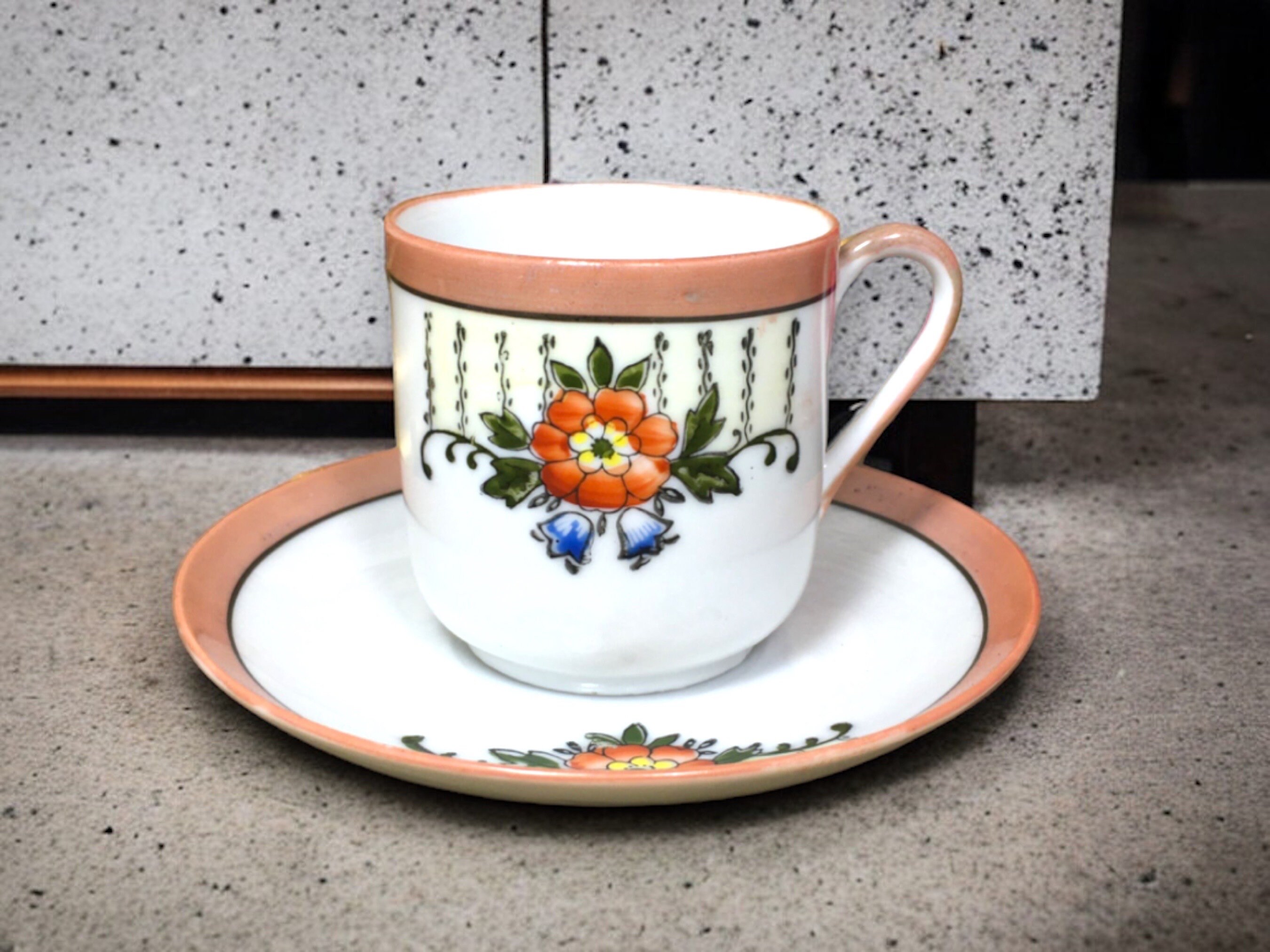 Tazza Da Tè Giapponese Yayoi Con Fiore Rosa - La Ceramica Che Porta Un Tocco Di Sakè... Anzi, Di Tè!