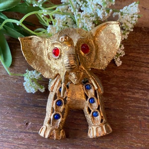 Vintage Large Elephant Pendant, Gold Tone Juliana D&E Articulated Elephant Pendant