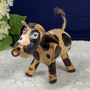 Cow Figurine, Folk Art Cow Figure, Wooden Farm Animal, Farm Animal, Hand-painted Cow Figurine