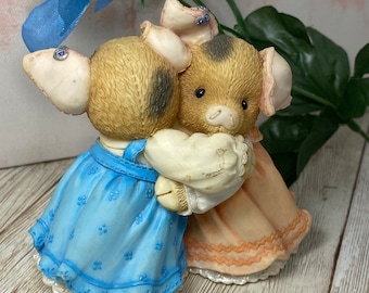 Questa statuetta di Little Piggy - &#39;Sei sempre lì quando ho bisogno di un abbraccio&#39;- #257613 Enesco 1996