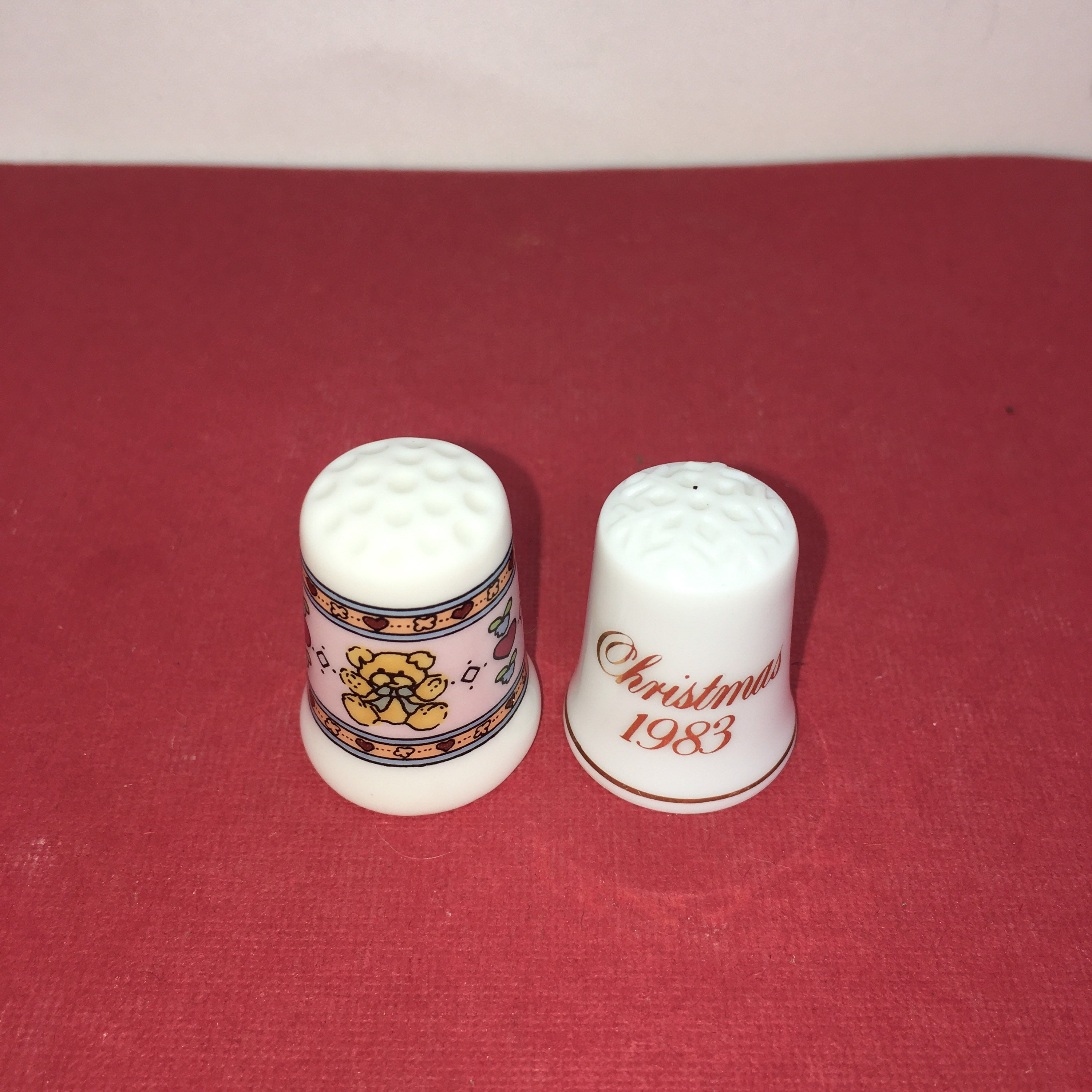 Vintage Thimble Set of Five Decorative Thimbles Etsy