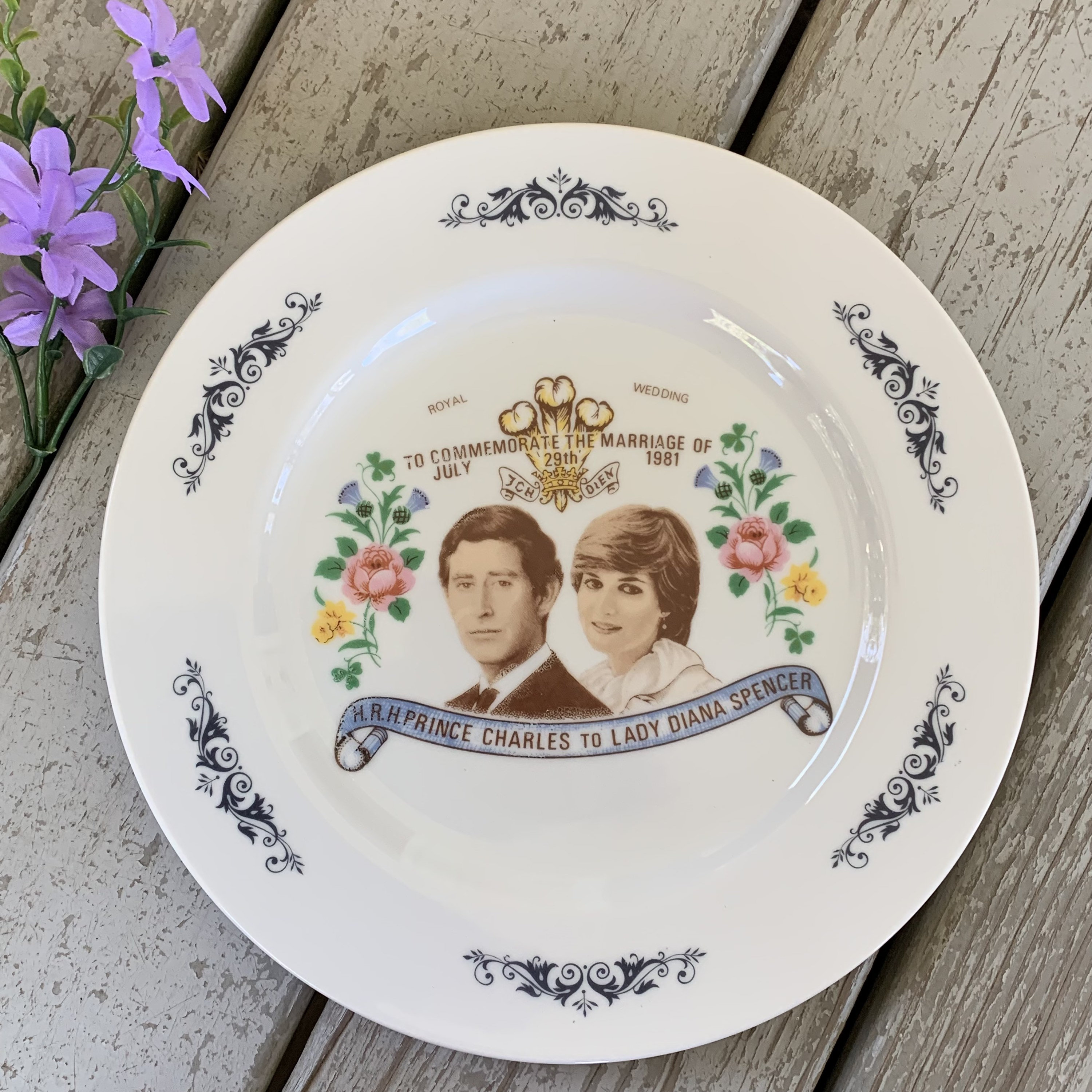 Vintage Royal Wedding Souvenir Plate, Prince Charles and Princess Diana Wedding Plate 1981