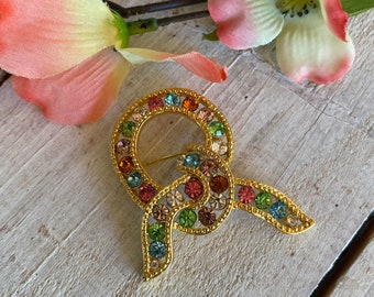 Joan Rivers Broche - Vintage Multi-Color Strass Geknoopte Boogvormige Gouden Toon Pin - Broche