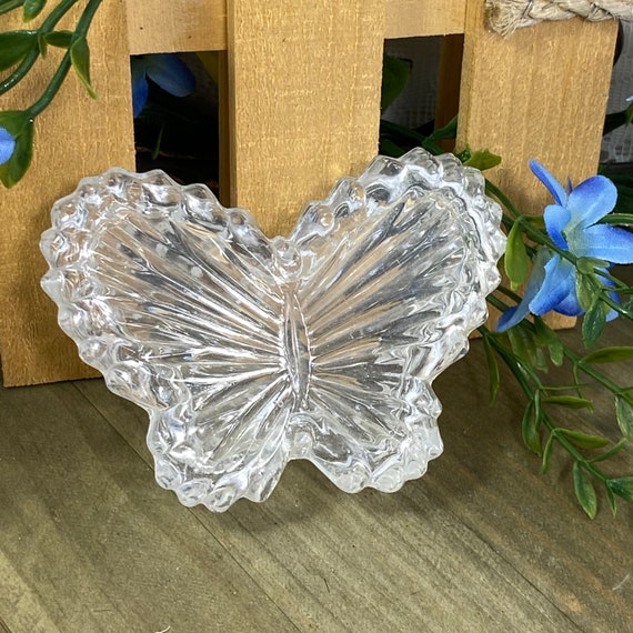 Butterfly ring trinket box Gem