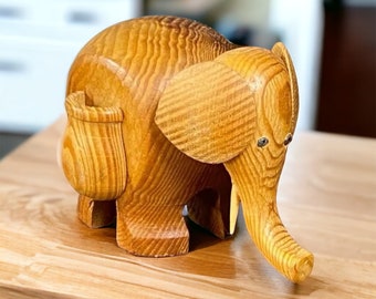 Vintage Elephant Toothpick Holder - Wooden Toothpick Holder -  Elephant  Figurine -  kitchen ware - gifts for friends