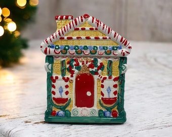 Vintage Weihnachtskeksdose, Lebkuchen-Haus-Keksdose, Weihnachtskanister, Candy Cane-Haus Keksdose aus Keramik