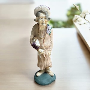 Hanford’s Marge Crunkleton Lincoln County Garden Club Lady Figurine - Marjorie IV ‘92