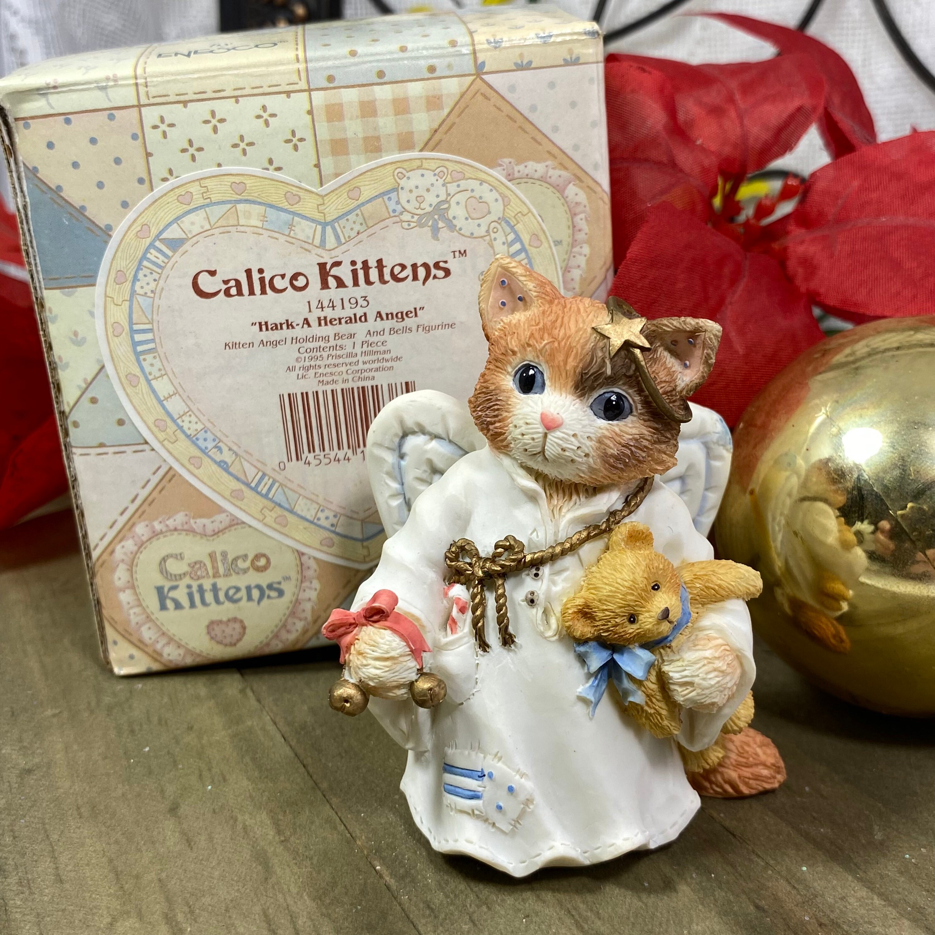 Enesco Calico Kittens “hark-a Herald Angel” Kitten Angel Holding