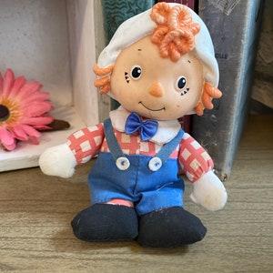 Toytoons Little Raggedy Andy Doll - vintage plastic and cloth doll
