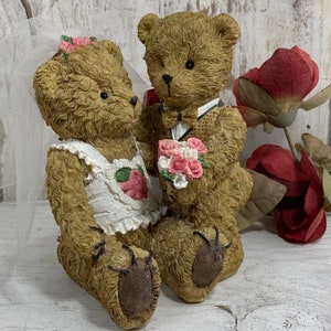 Bride and Groom Teddy Bear Figure, Wedding Bears Cake Tooper, Treasure Masters Bear Figurine