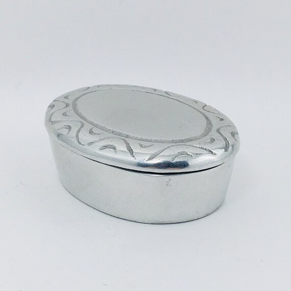 Vintage Oval Silver Color Metal Ring Box Trinket … - image 3