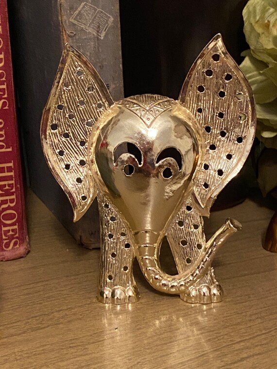 Elephant earring holder sale