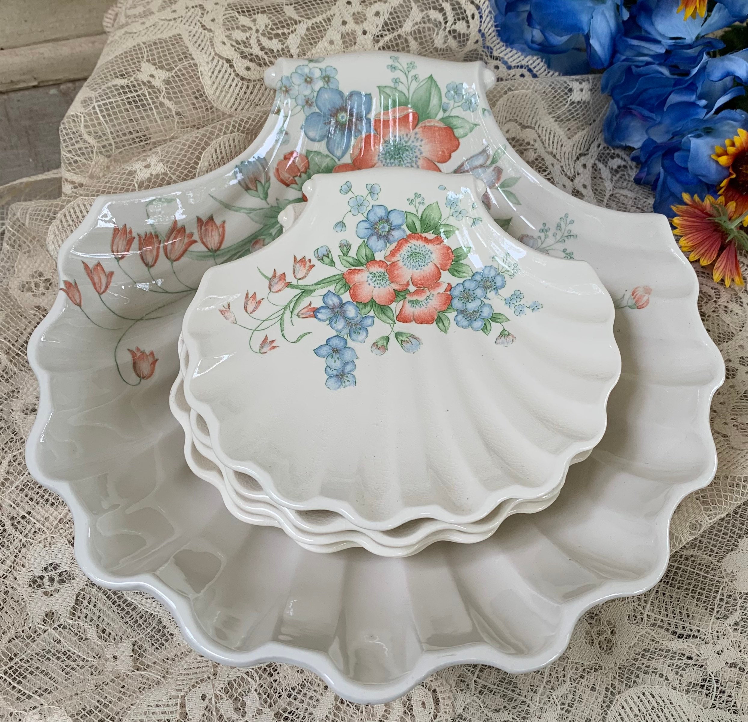 Vintage Arnart Shell Dish Plates Royal Crown Etsy
