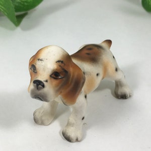 Beagle/Spaniel Figurine Vintage Dog Figure M688 Japan