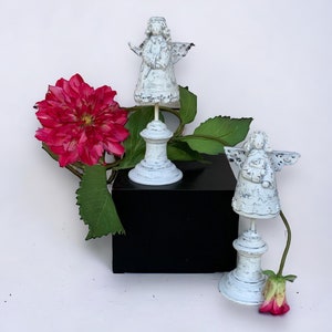 Distressed Angel Figurines on pedestal, Rustic Angel, White Washed Angel, Christmas Angel, vintage angel