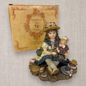 Boyds Bears Yesterday&#39;s Child &quot;Ashley with Chrissie…Dress Up&quot; Figurine in Box STYLE #3506 - I Wanna Be Series - Dollstone Collection