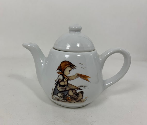 M. J. Hummel Tea Set Miniature Tea Set 