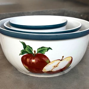 Vintage Nesting Bowls Set of 3 Apple Decor by Totally Today,  Kitchen Bowls with Apples, Casual Stoneware