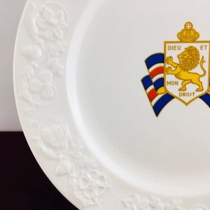 Vintage Bundles For Britain Plate Mfd by STEUBENVILLE Lions Brigade White Plate, Dieu Et Mon Droit image 5