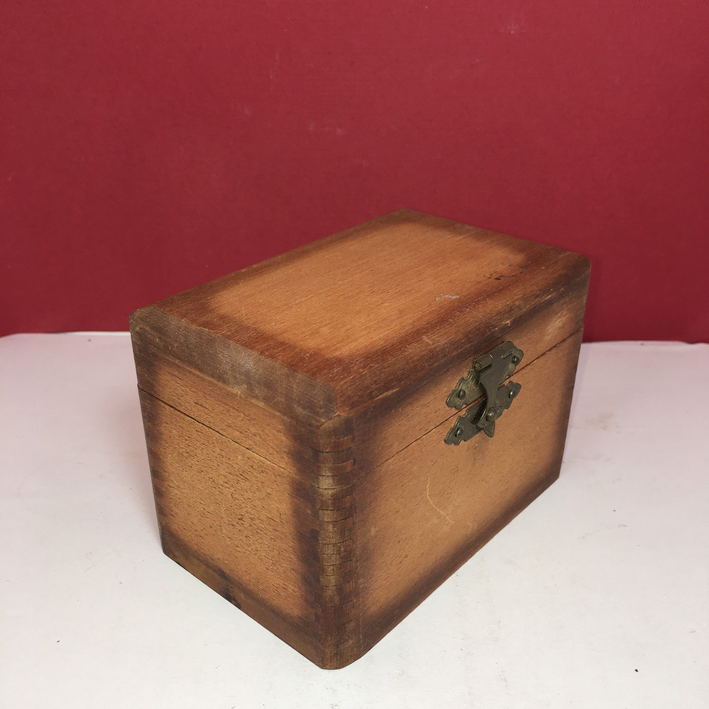 Caja de madera con bisagras hecha a mano pequeña | Etsy