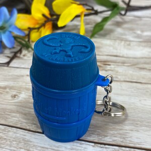Barrel of Monkeys Game Keychain-  Basic Fun Inc  - Vintage Mini Collectors Key Ring 13 Piece Set