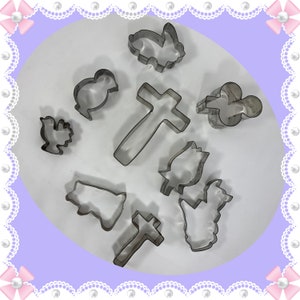 Vintage Metal Cookie Cutters, Biscuit Cutters