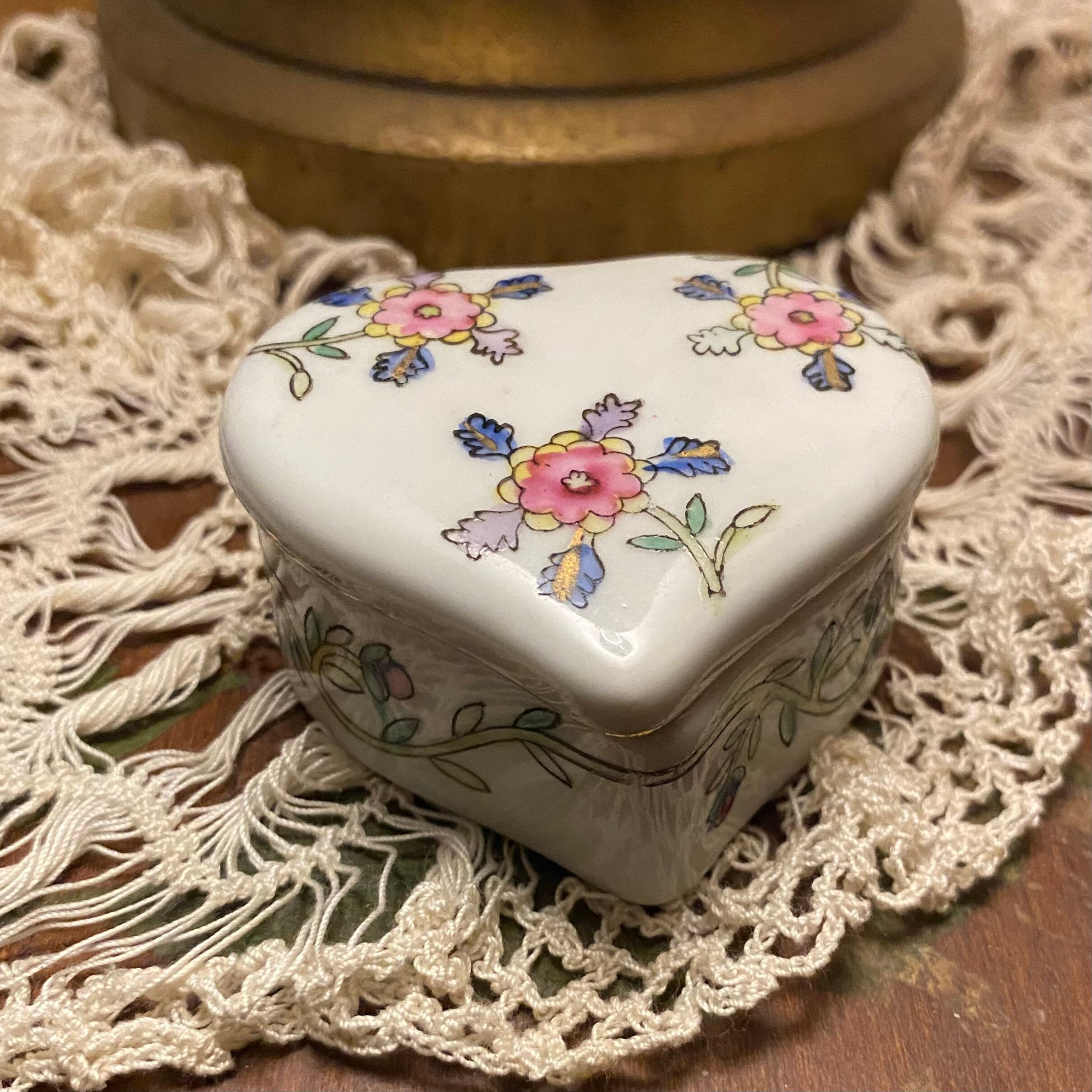 ヴィンテージ ハート 小物入れ ピンク 花柄 磁器 - Etsy 日本