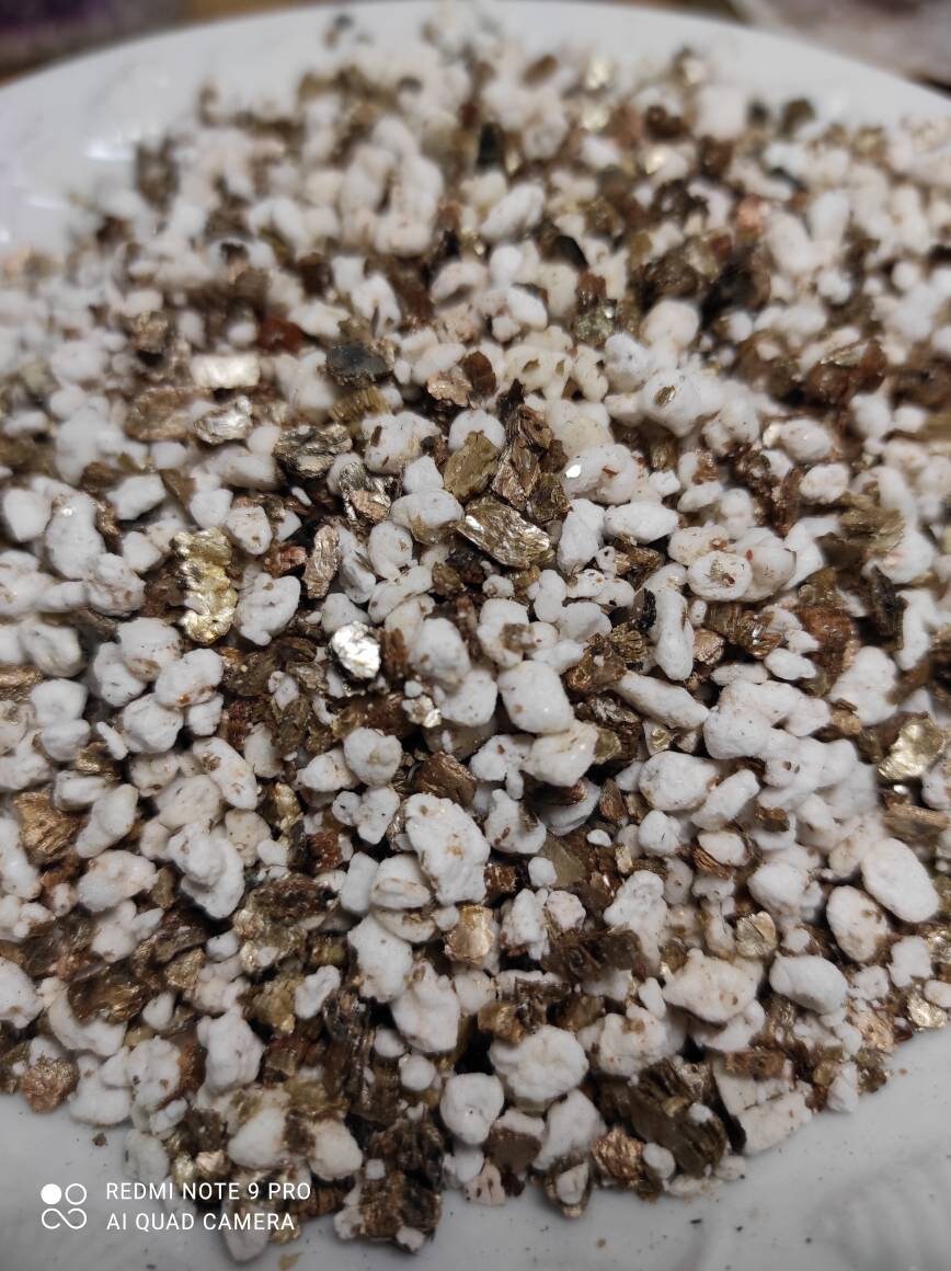 Mix Perlite Vermiculite