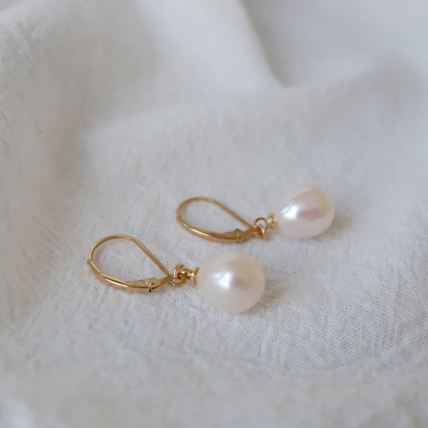 Pearl Drop Earrings - Simple Pearl Earrings, Gold Pearl Earrings, Timeless Earrings, Pearl Gift, 30th Wedding Anniversary Gift