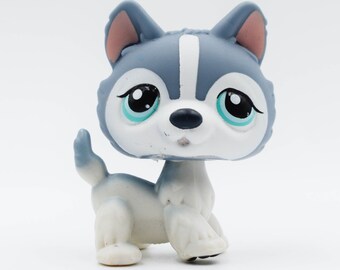 Littlest Pet Shop~#1617~Husky~Puppy Dog~Blue White~Polka Dot Ears~Blue Dot Eyes 