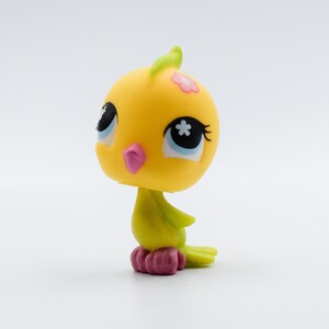 LPS Parakeet 595 Authentic Littlest Pet Shop Hasbro Collector Toys