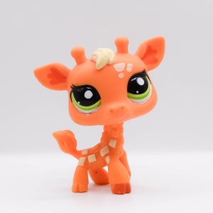 LPS | Littlest Pet Shop | #2402 Giraffe | Hasbro | Collector Toys |  Authentic Littlest Pet Shop