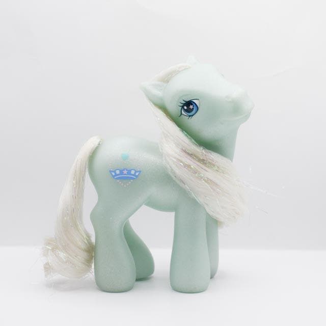 Poney à Coiffer 11 cm + 6 accessoires Poney à Coiffer 11 cm + 6 accessoires