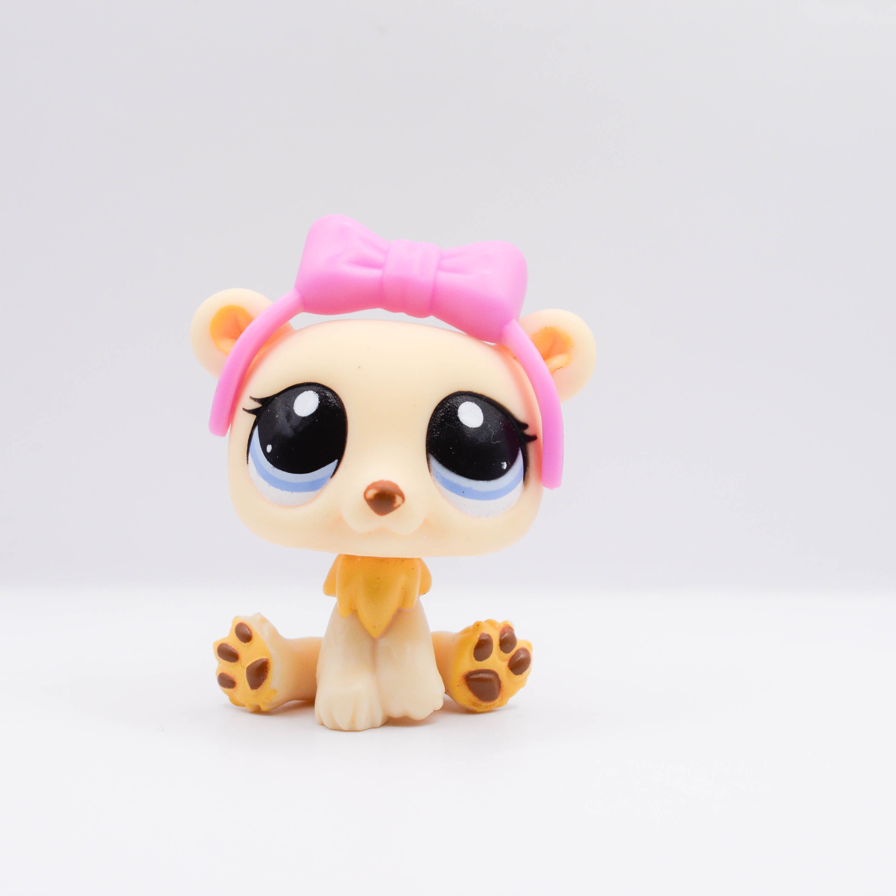 Littlest Pet Shop Prized Pet Pairs Series 1 - Cat & Polar Bear Figure Set - View #8