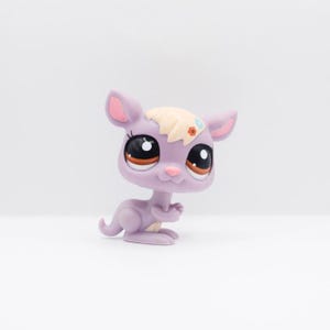 LPS | Littlest Pet Shop | #2224 Kangaroo | Hasbro | Collector Toys |  Authentic Littlest Pet Shop