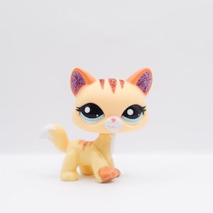 LPS | Littlest Pet Shop | #2255 Kitten |  Hasbro | Collector Toys | Petshop | Authentic Littlest Pet Shop