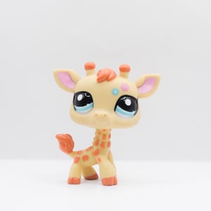 LPS | Littlest Pet Shop | #2222 Giraffe | Hasbro | Collector Toys |  Authentic Littlest Pet Shop