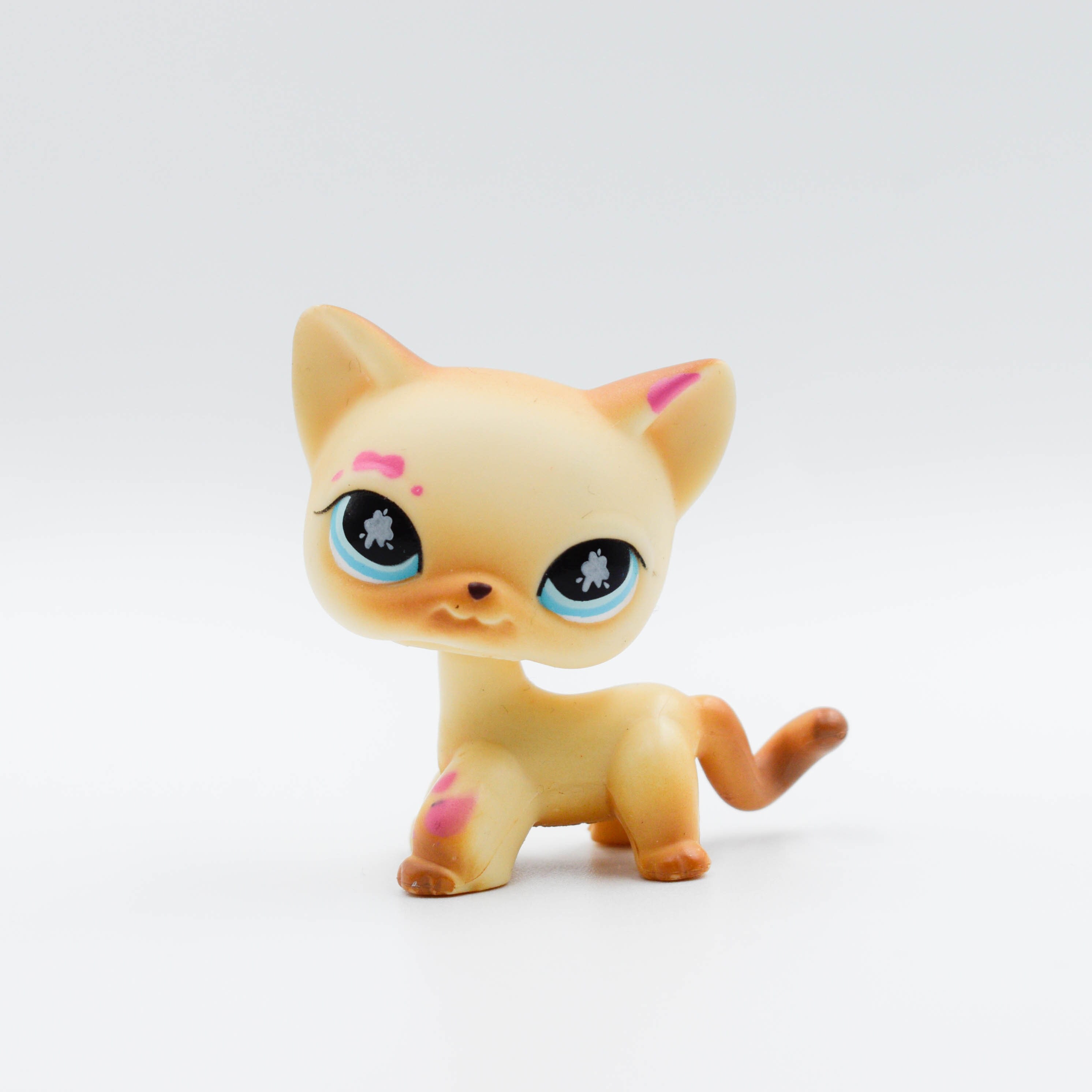 Littlest Pet Shops Is Getting A Wild, Food-Themed Makeover