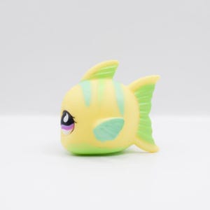 LPS | Adorable Fish #519 | Authentic Littlest Pet Shop | Hasbro | Collector Toys | My Toytopia