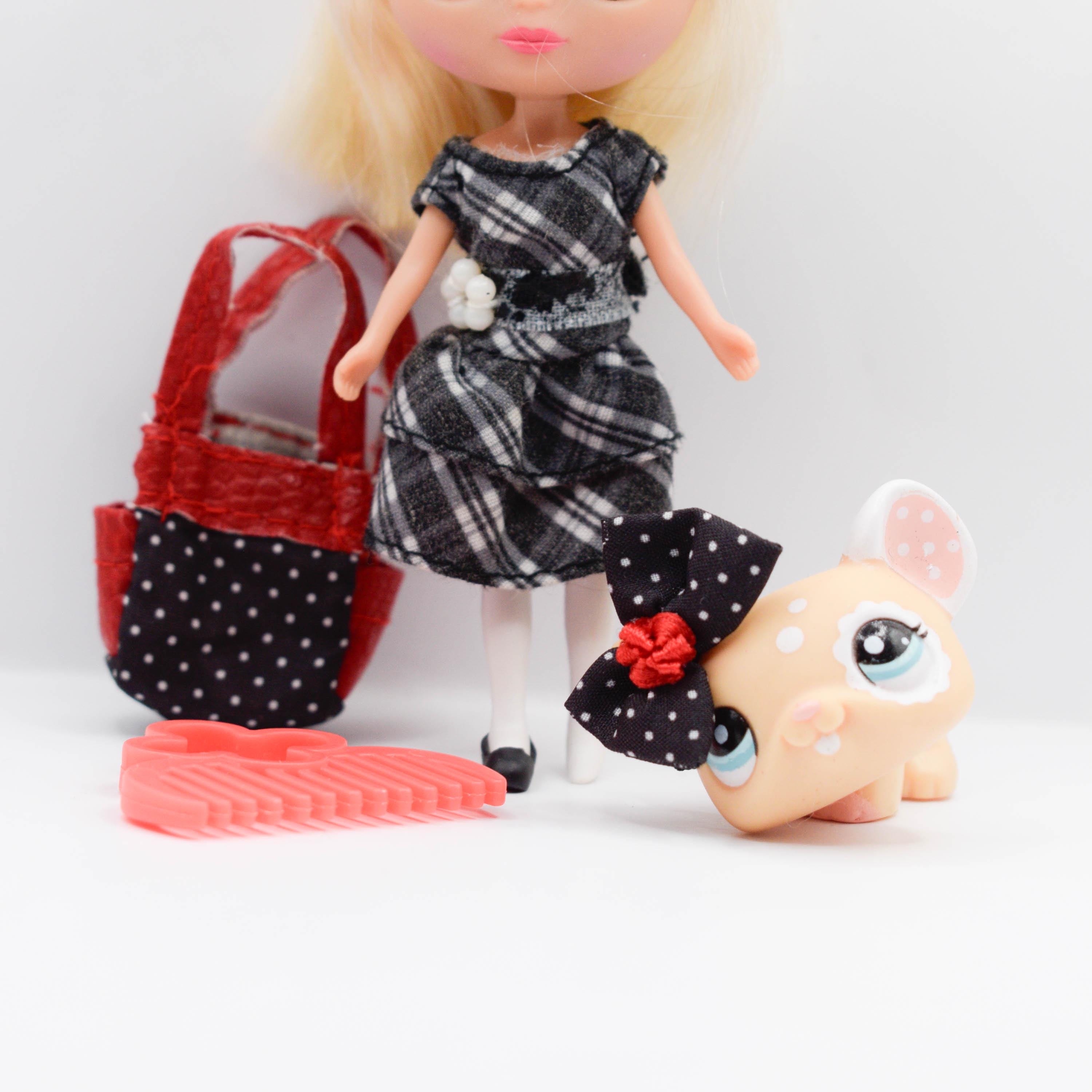 Blythe B2 Buckles And Bows - Figurine Littlest Pet Shop Chien Hasbro - Occasion
