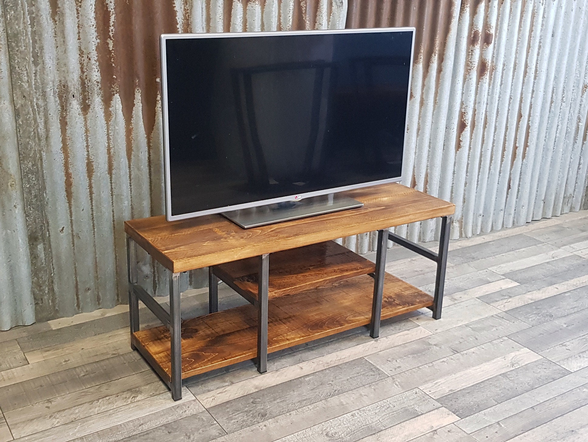Storage bench 2024 under tv